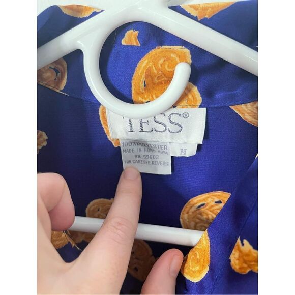 VTG 1990s Baroque Print Long sleeve shirt - Picture 8 of 8